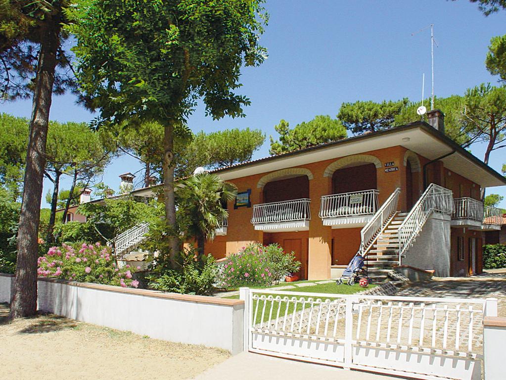 Lignano Close To The Beach Ліньяно-Сабб'ядоро Екстер'єр фото